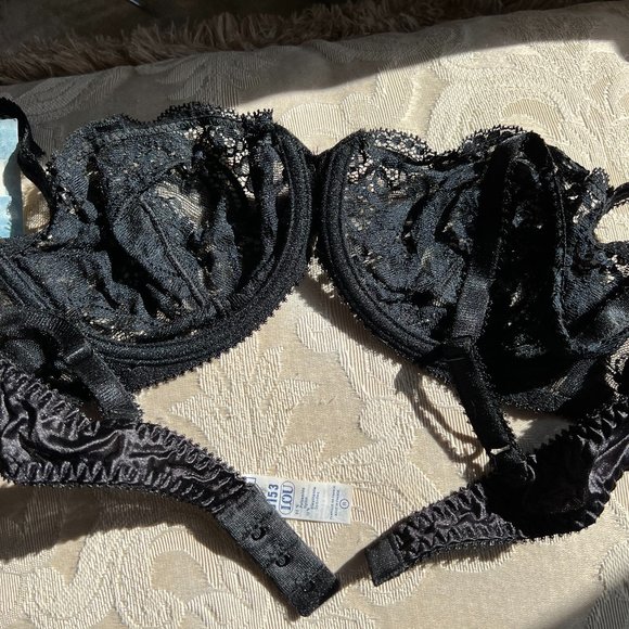 NWT Vintage Lou Bra from Paris France! Chantilly Lace With Bows Black 34B & 34C - Picture 9 of 14